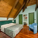 Hotel & Loisir Le Ruote 4*