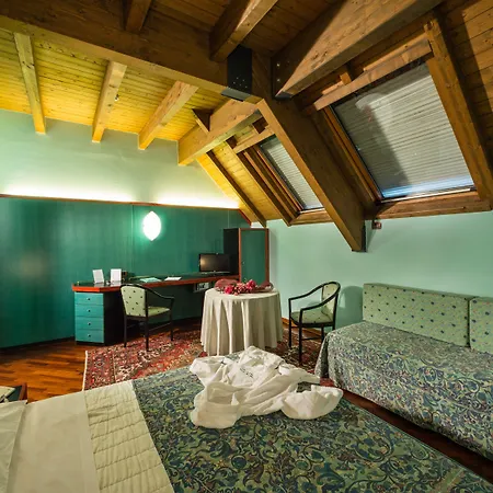 & Loisir Le Ruote ホテル Roveleto