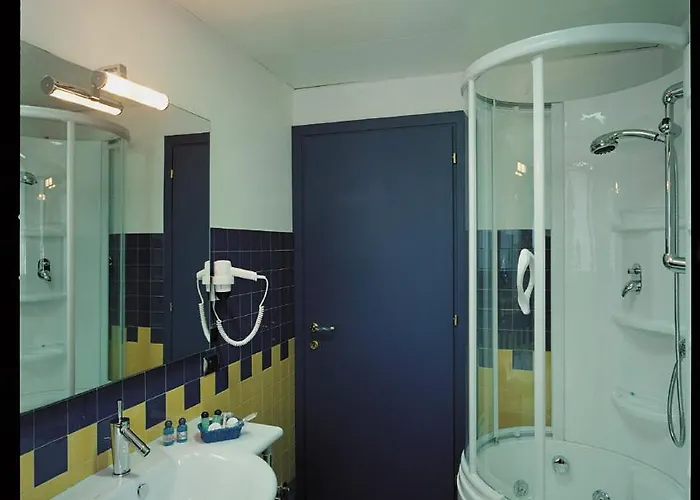 מלון & Loisir Le Ruote Roveleto